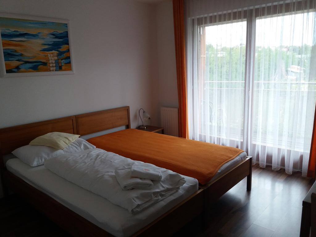 Balaca Panzio Hotel Veszprém Buitenkant foto